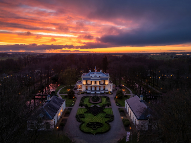 Vanenburg sfeerbeeld avond