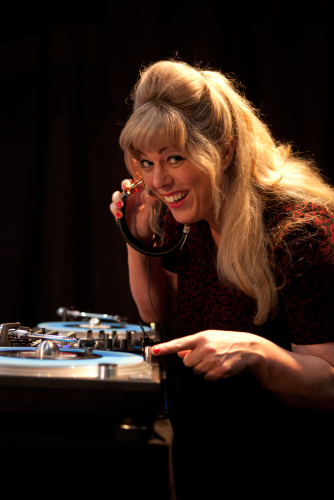DJ MISS TWIST