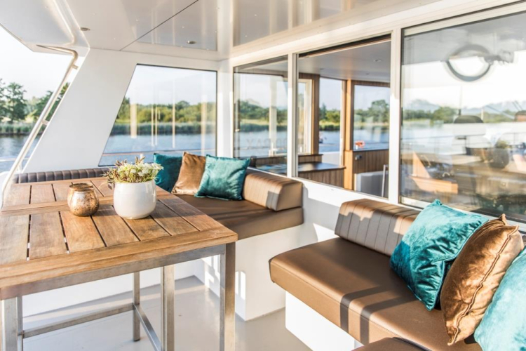 Z-Eventships, Zilvermeeuw