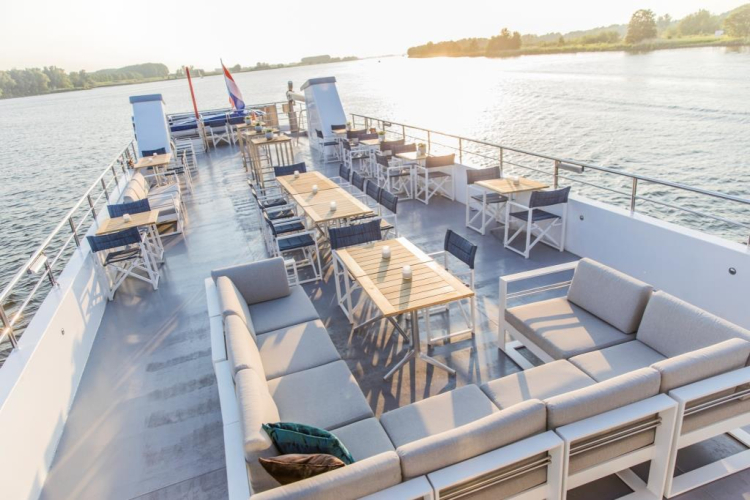 Z-Eventships, Zilvermeeuwz