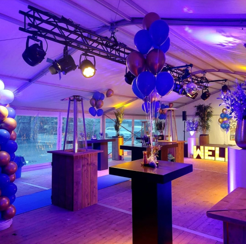 alphatentevent-noordwijkerhout-boogspant-aluhal-bedrijfsevent-presentatie_nexmagazines