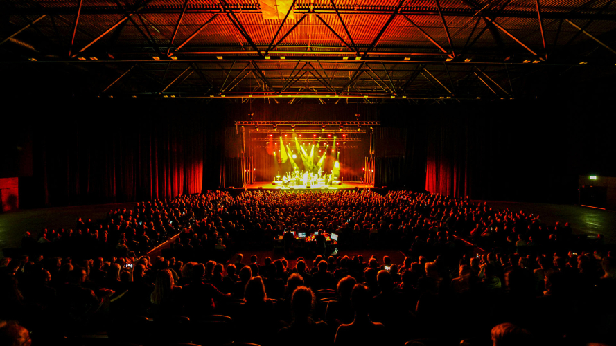 MAINSTAGE