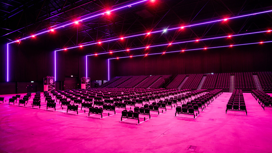 MAINSTAGE