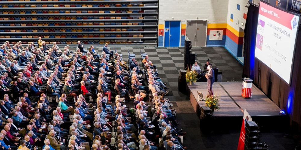 Omnisport Apeldoorn - Topsporthal tijdens congres