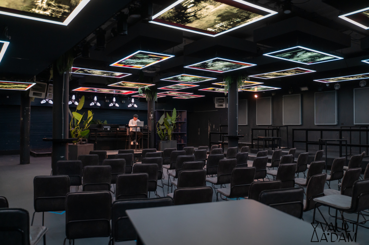 Waar het event eindigt en het feest begint.