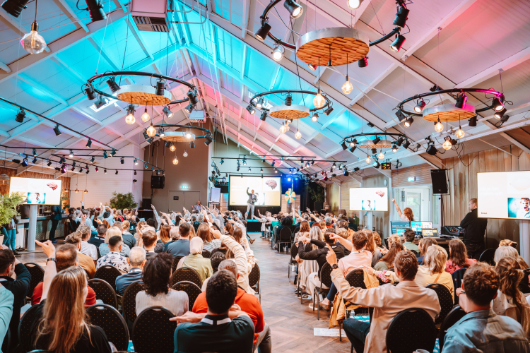 Vergadering in Het Baken