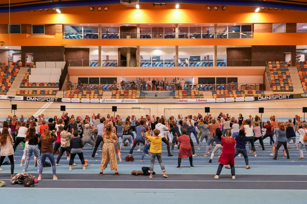 Omnisport Apeldoorn - Haka-workshop in de wieler- en atletiekhal