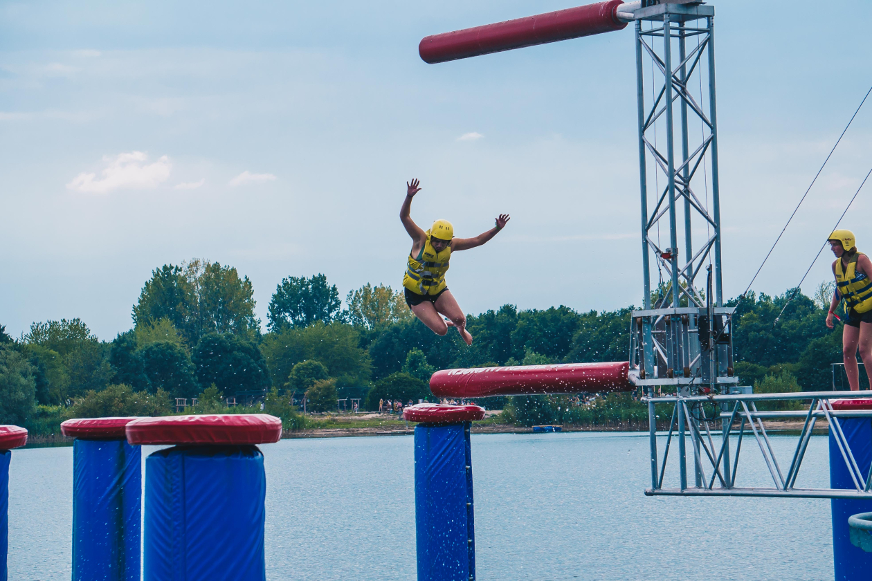 Wipeout obstacle: Mega Sweeper.
