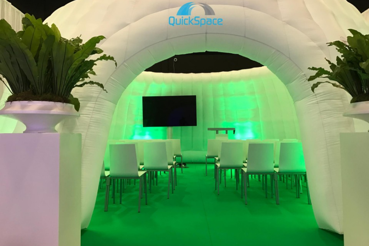 artikel_1_inflatable_domes.jpg flexibele vergaderruimte