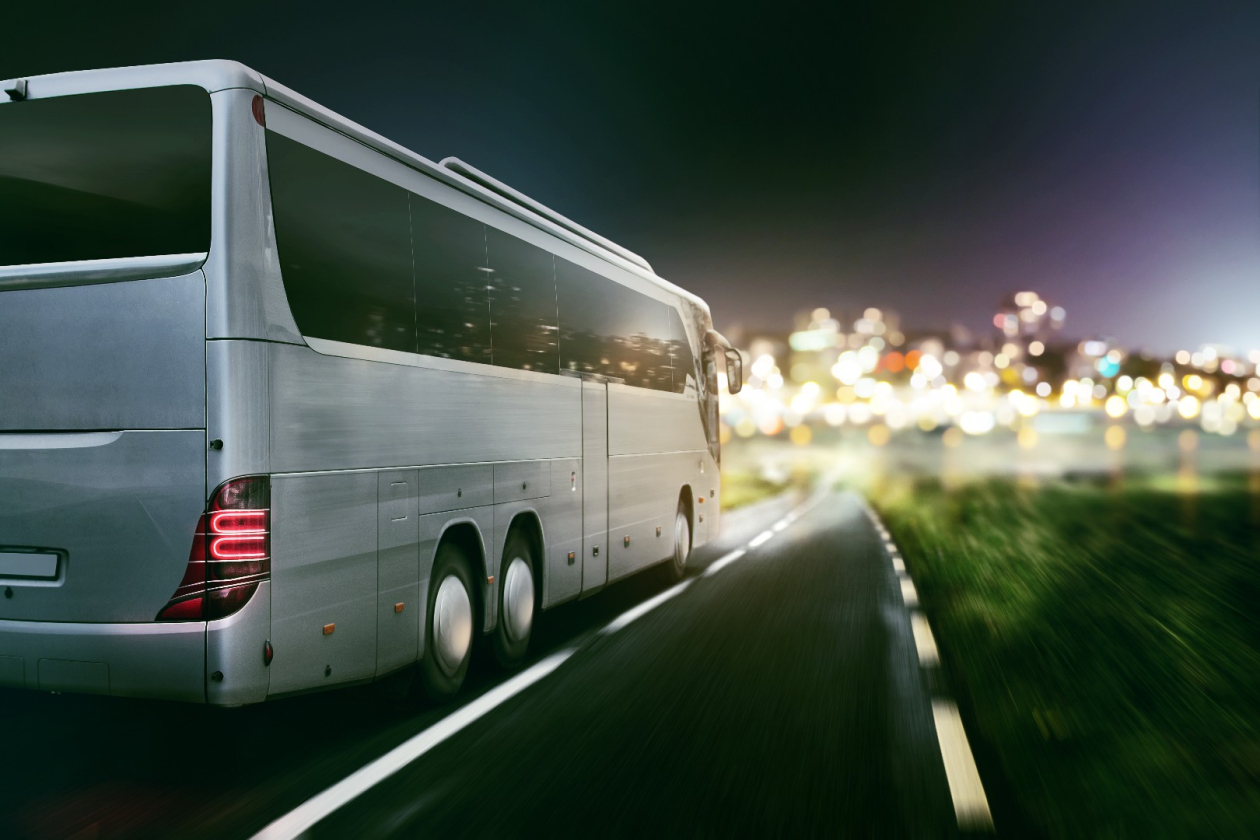 autobussen_partybussen_touringcars.jpg " src=