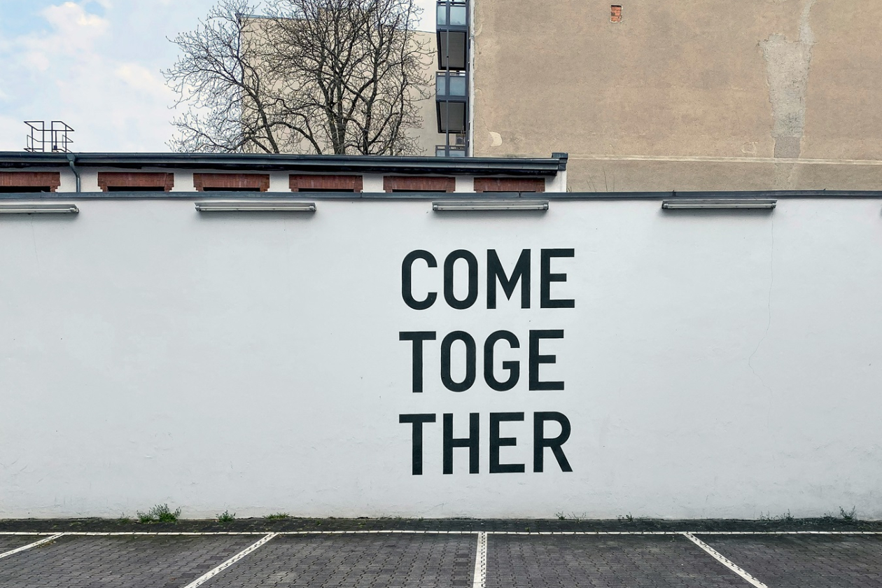 connectie.jpg " src=