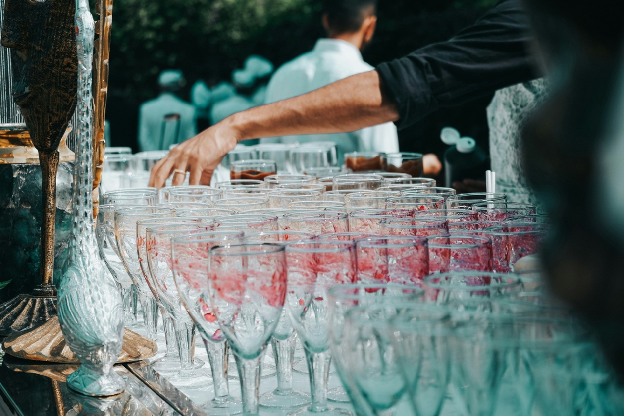 eventcatering_cocktails.jpg " src=