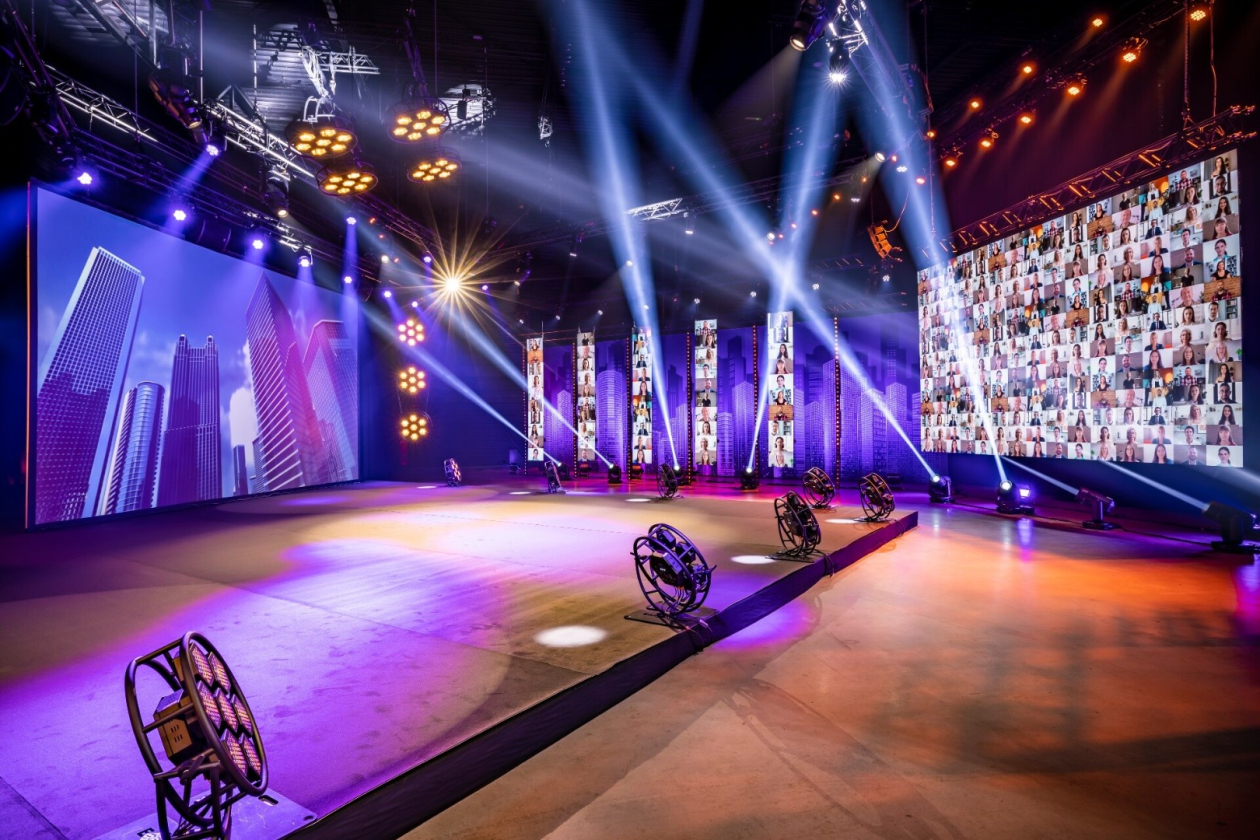 eventlocatie_online_hybride_live.jpg " src=