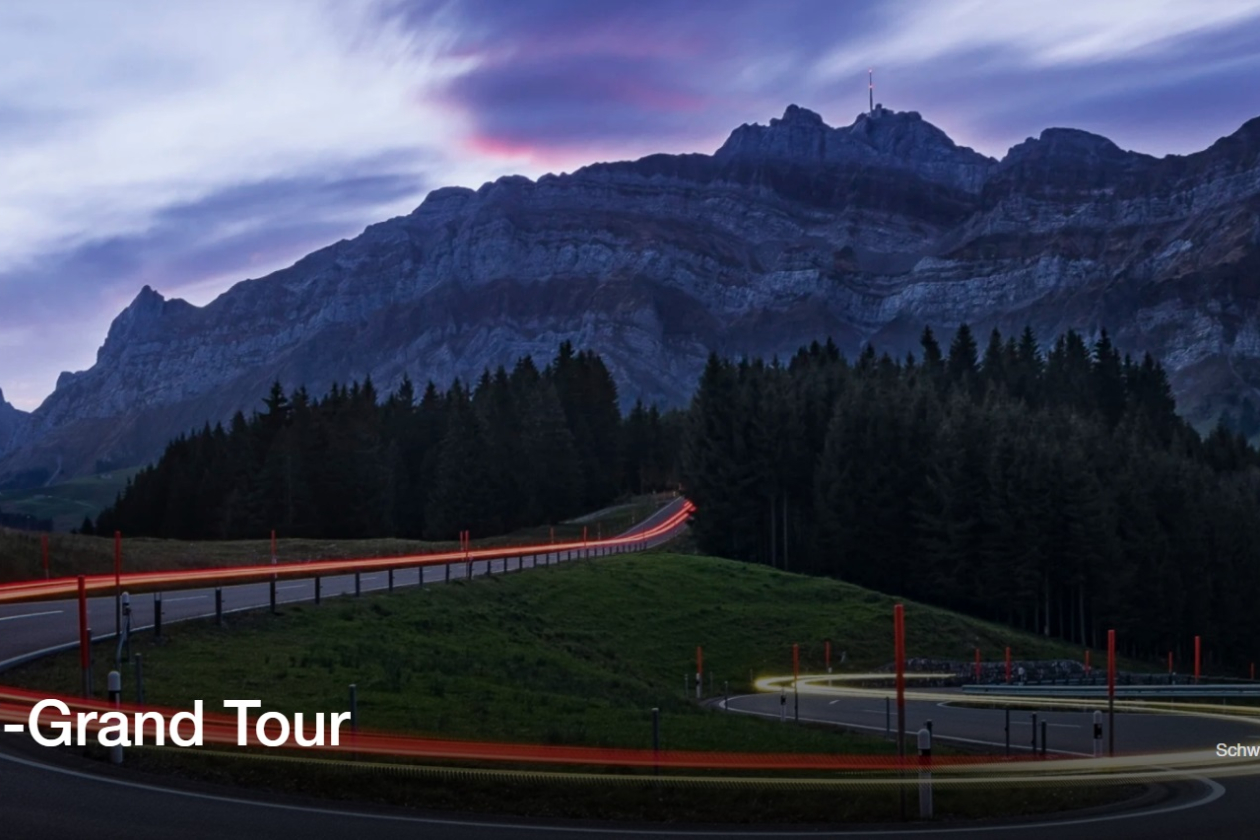 grand_tour.jpg " src=