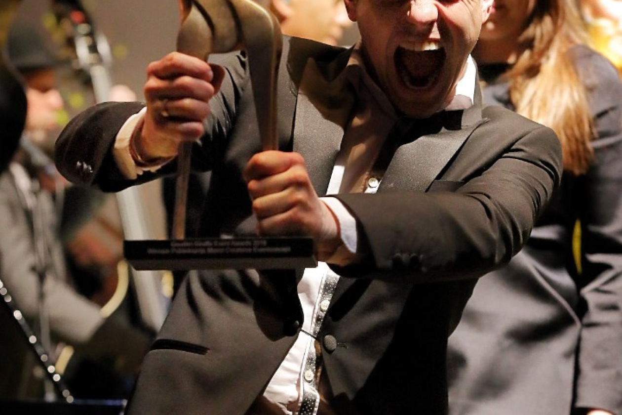 kader_gouden_giraffe_winnaar_tips.jpg " src=