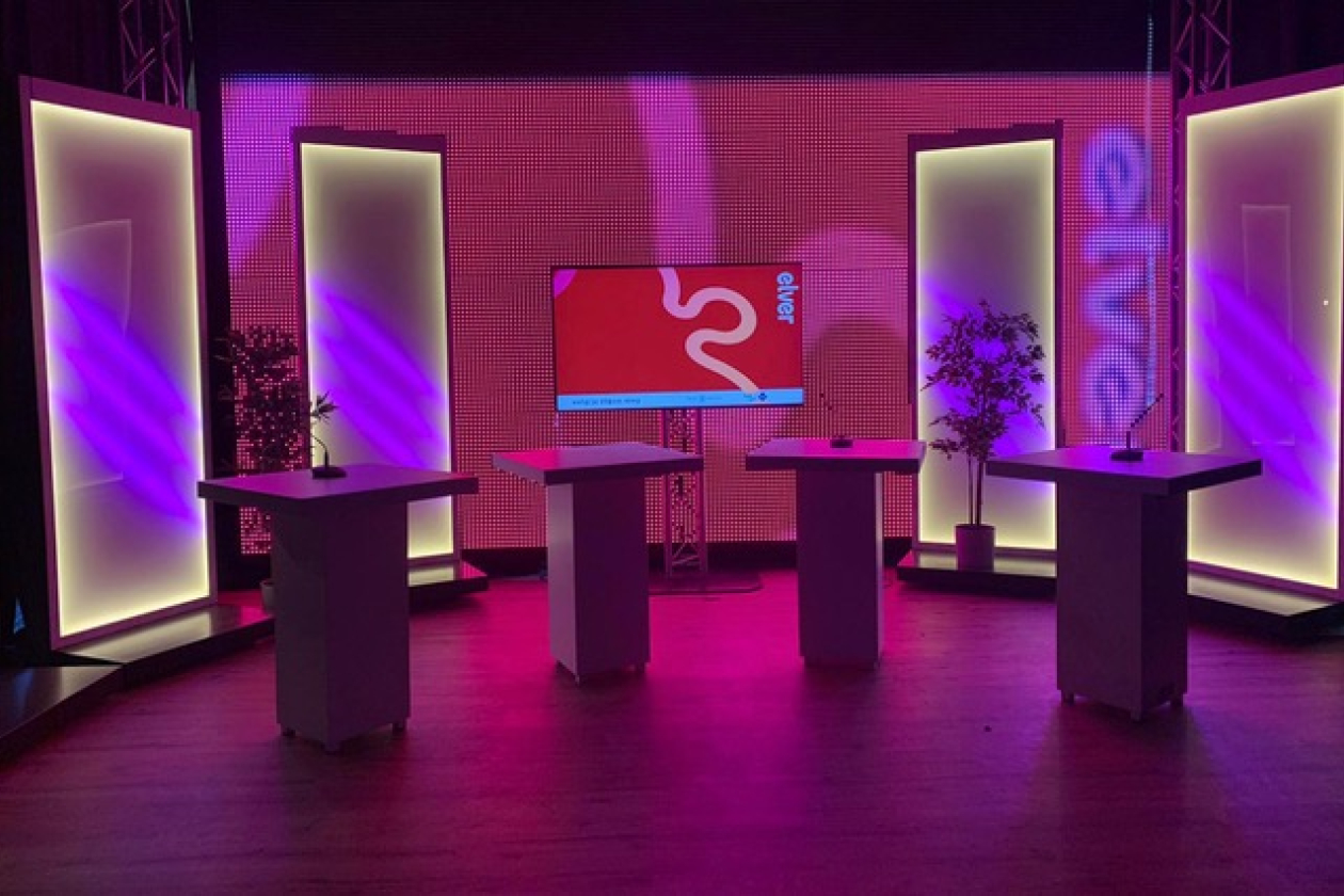 mediacows1.jpg " src=