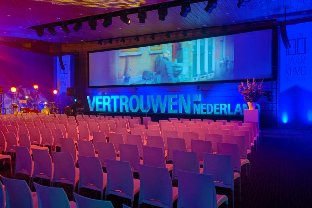 mk2_audiovisueel_eventbranche.jpg " src=