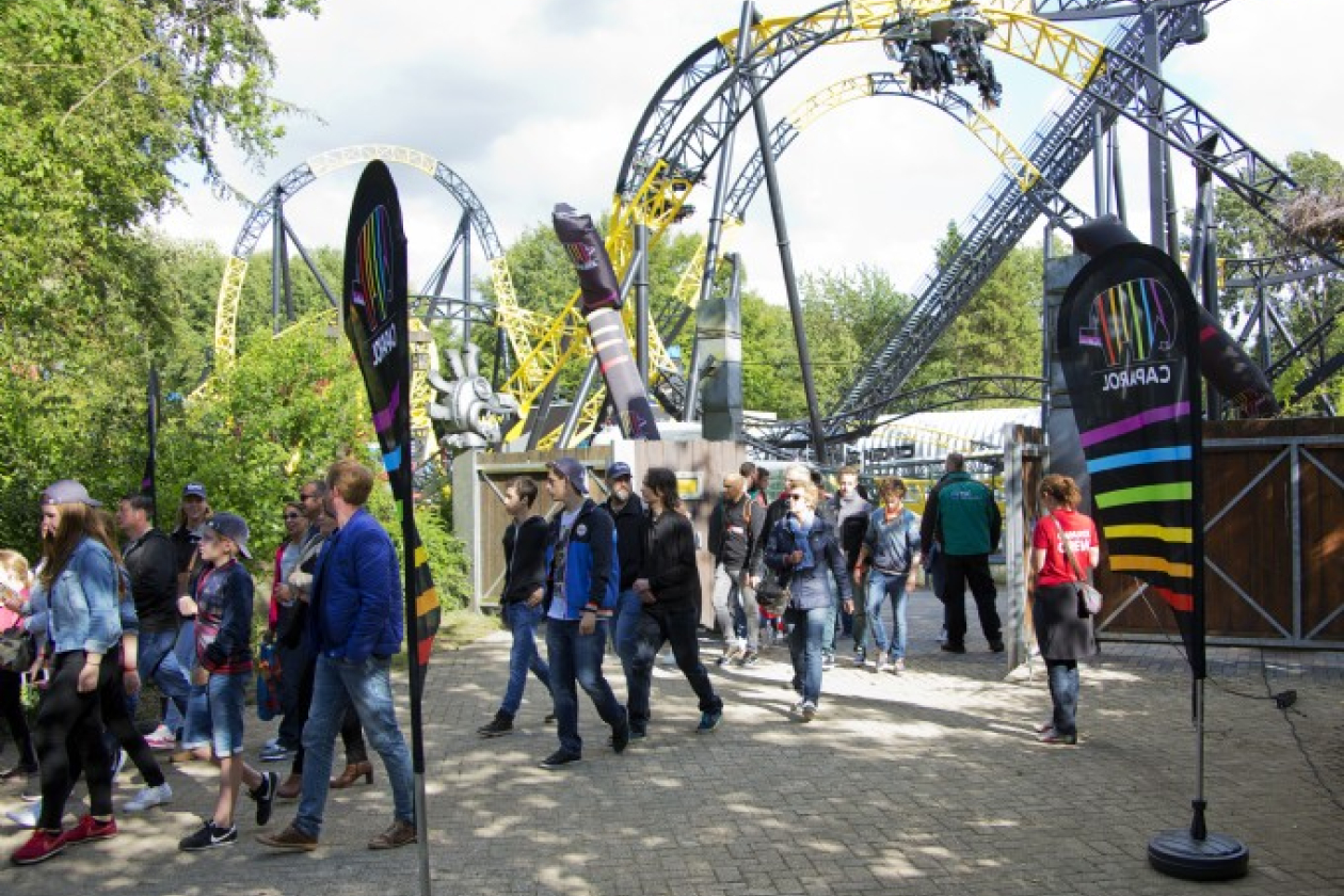 walibi_holland_2.jpg " src=