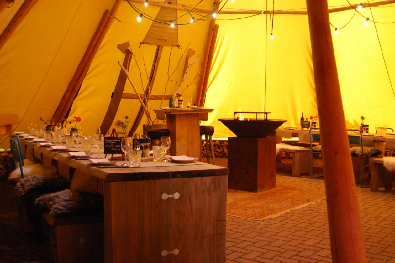 wintergoed_setting_tentipi_(4)_(1).jpg " src=