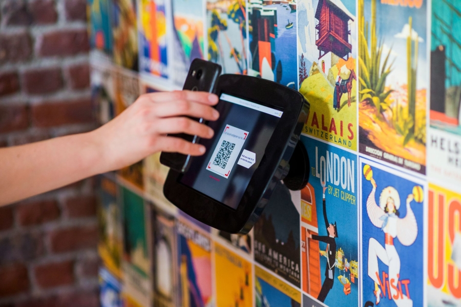 QR 