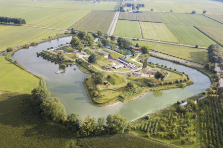 Geofort van bovenaf