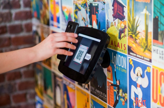 QR 