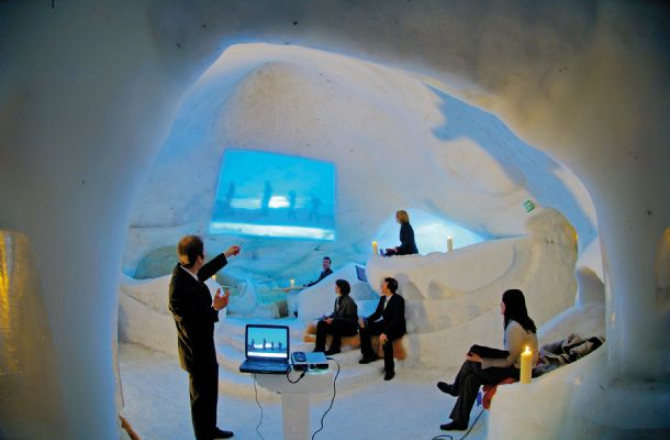 20161120-evenement_in_het_buitenland_iglo.jpg