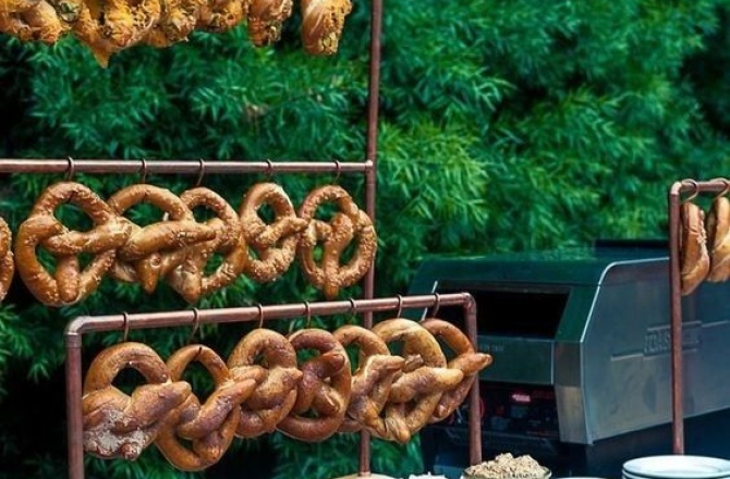 20190102-pretzelbar_evenementorganiseren_catering.jpg