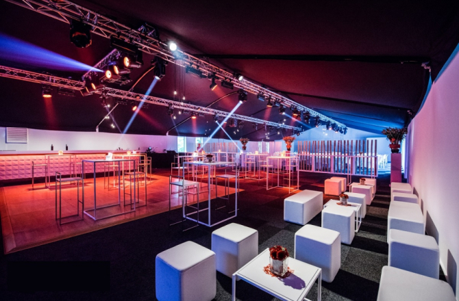 20190226-veldeman_tent_feest.jpg