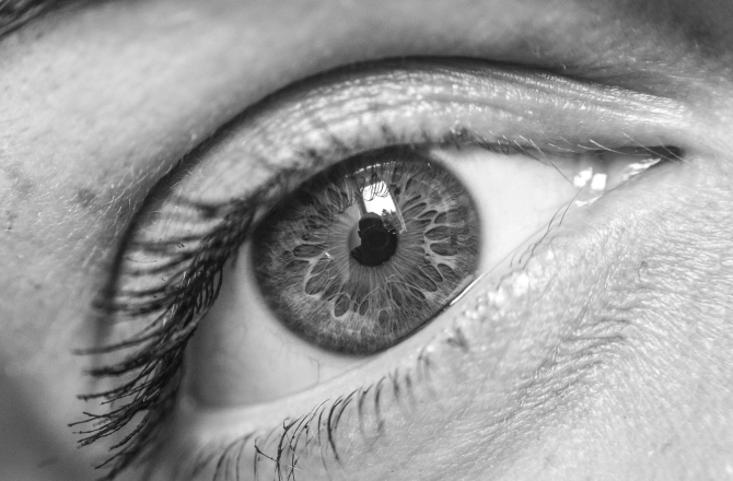 20221123-eye-6399571_1920.jpg