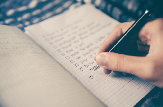 20230519-checklist-2589418_1920.jpg
