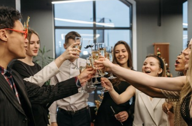 20241231-afbeelding1_nieuwjaarsborrel.jpg
