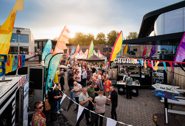 Unieke invulling van een bedrijfsfeest of jubileumfeest op eigen locatie