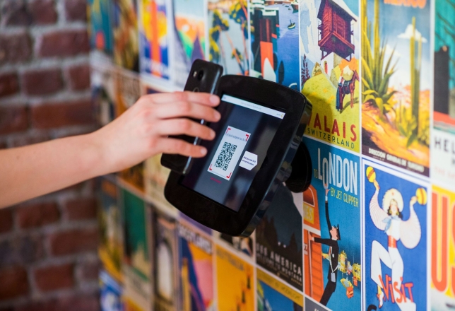 QR 